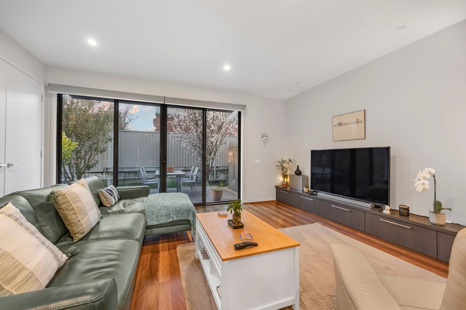 Gallery: 7 Monteith Place