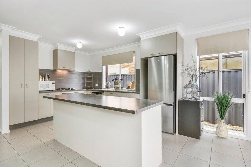 Gallery: 7 Mountainview Terrace