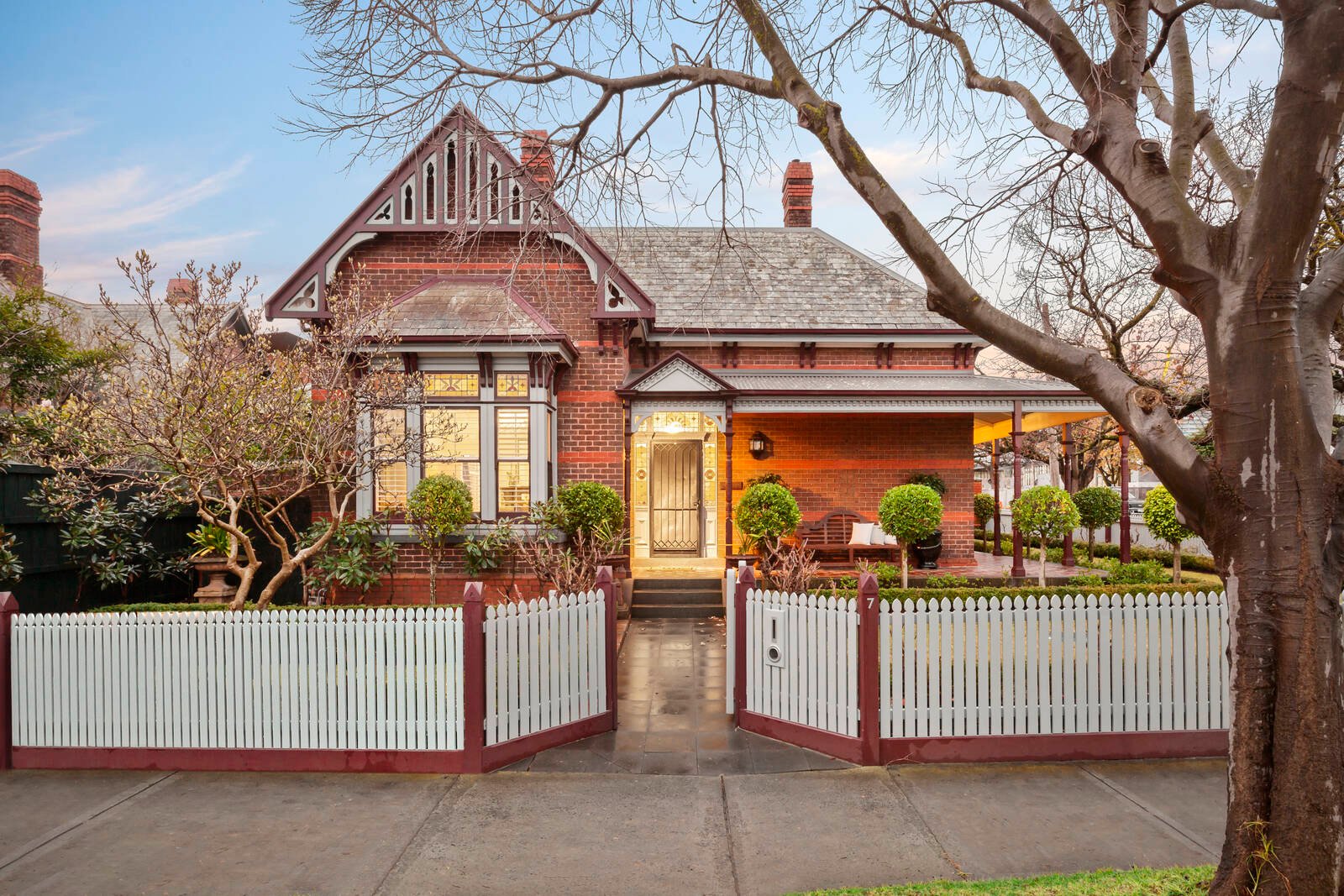 Real Estate and Property in 7 Myamyn Street, Armadale, VIC