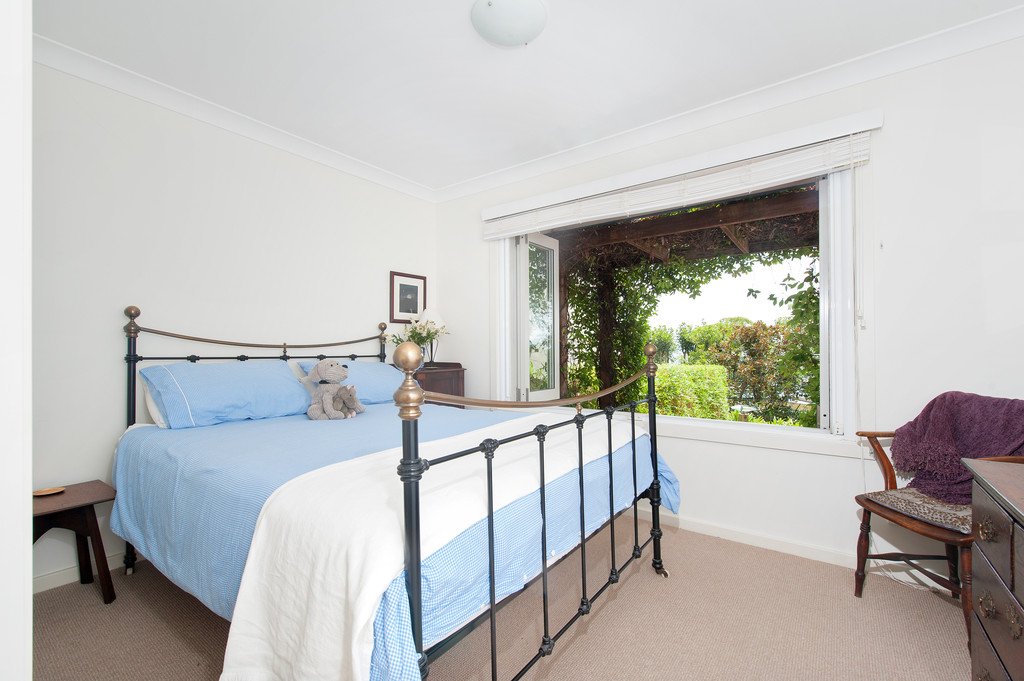 7 Myan Close CORLETTE 15