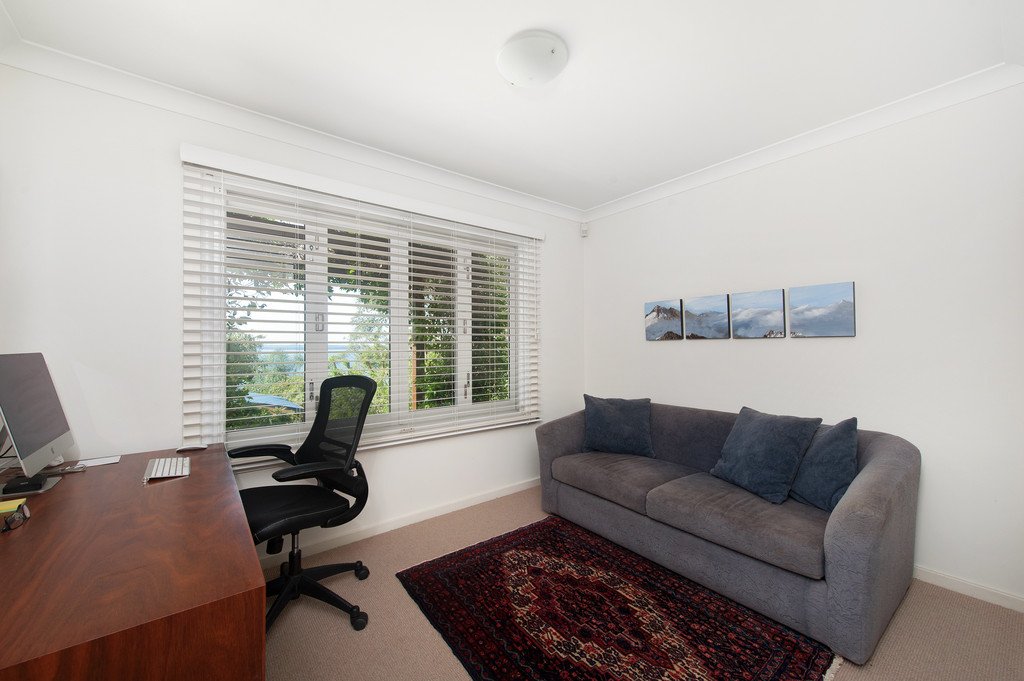 7 Myan Close CORLETTE 18