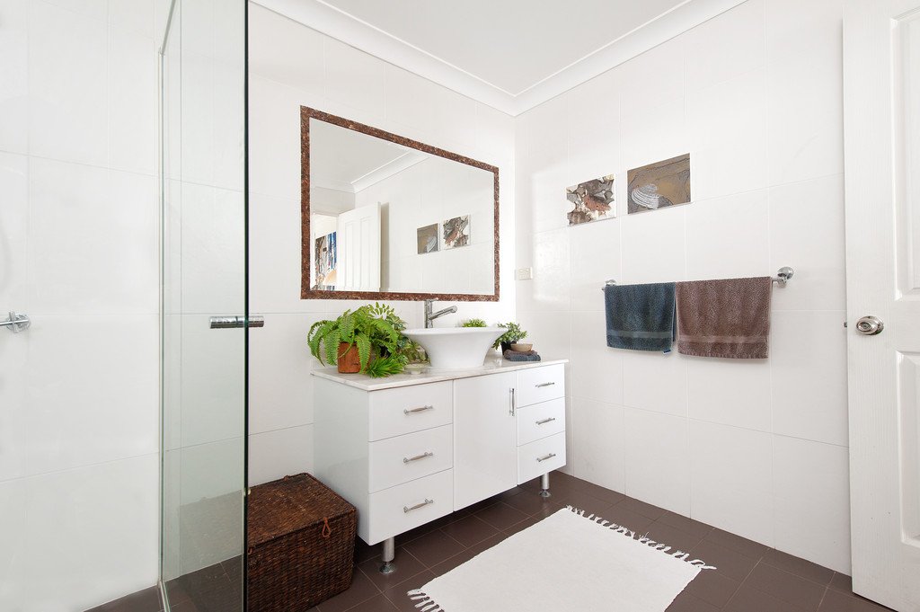 7 Myan Close CORLETTE 21