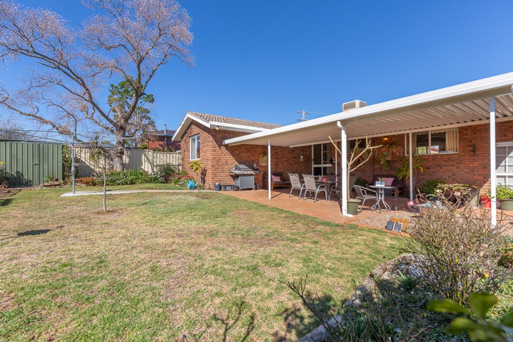 7 Myndee Avenue TAMWORTH 8