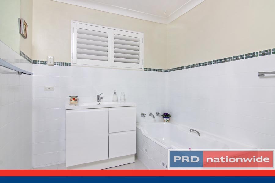 7 Neverfail Place OATLEY 11