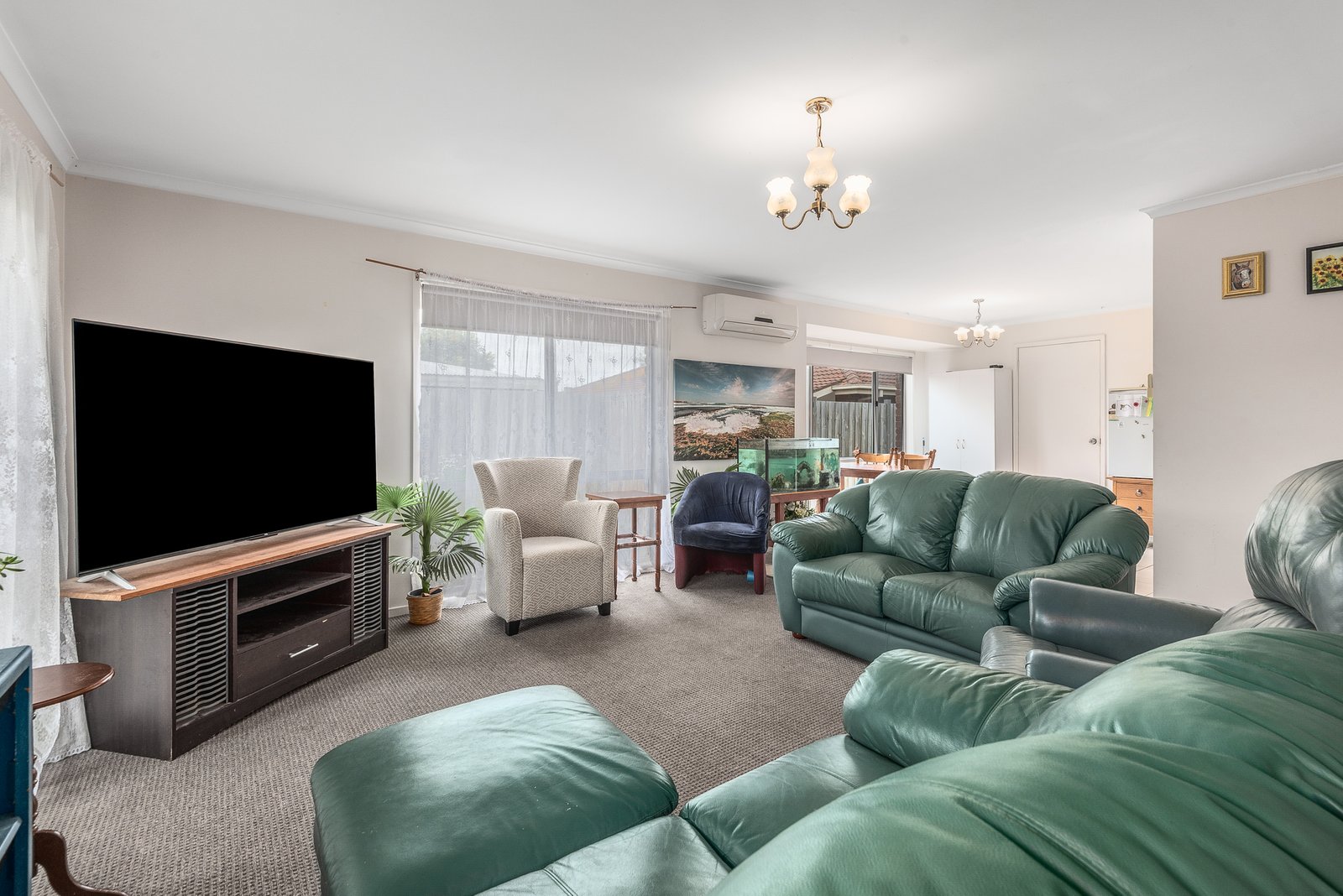 Gallery: 7 Nireeda Close