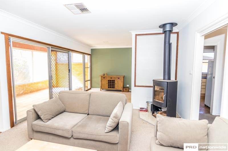 7 Noobillia Avenue TAMWORTH 2
