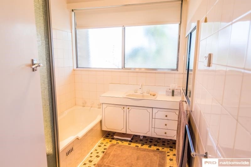 7 Noobillia Avenue TAMWORTH 5