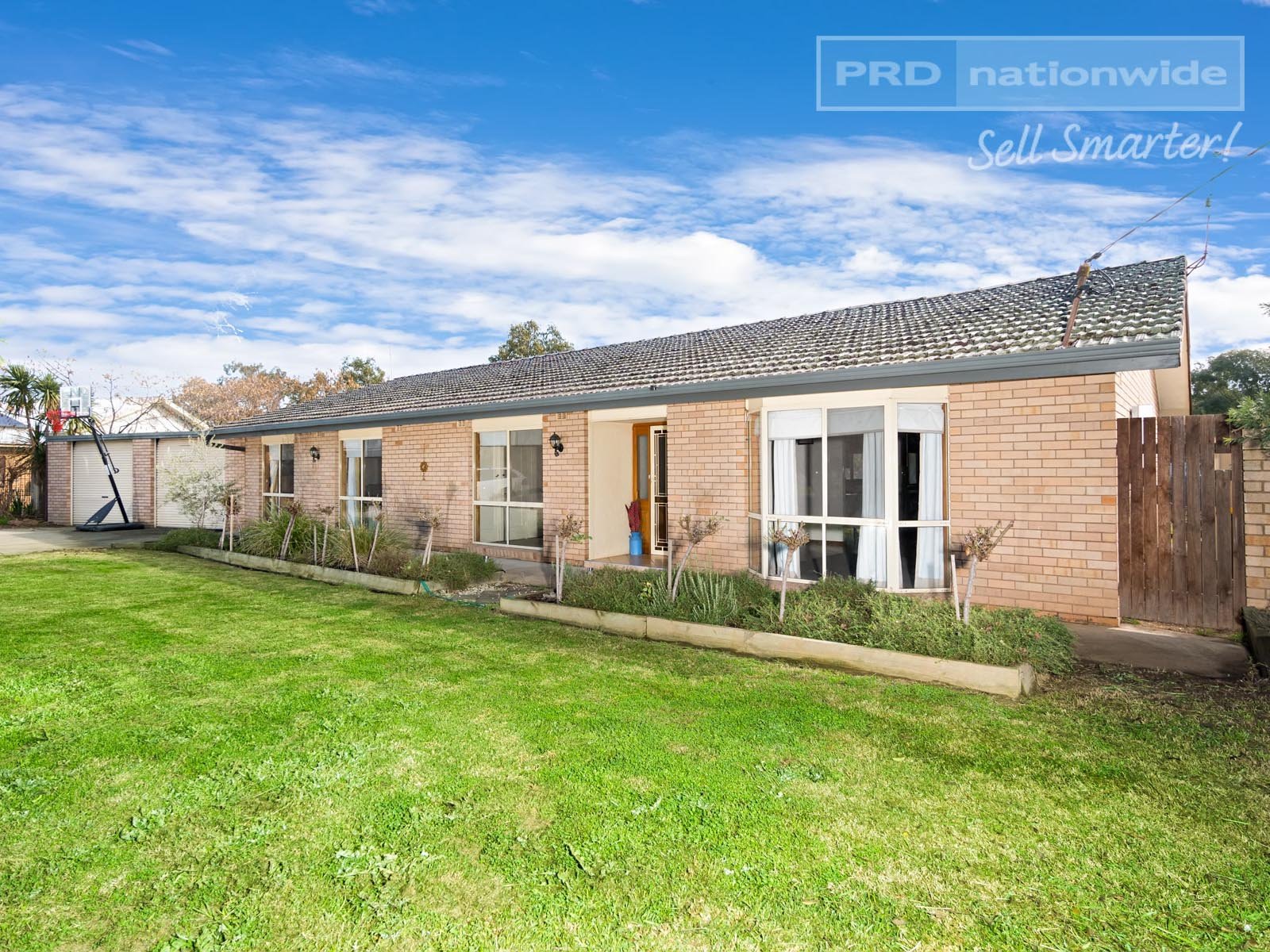 7 Norfolk Avenue LAKE ALBERT 1