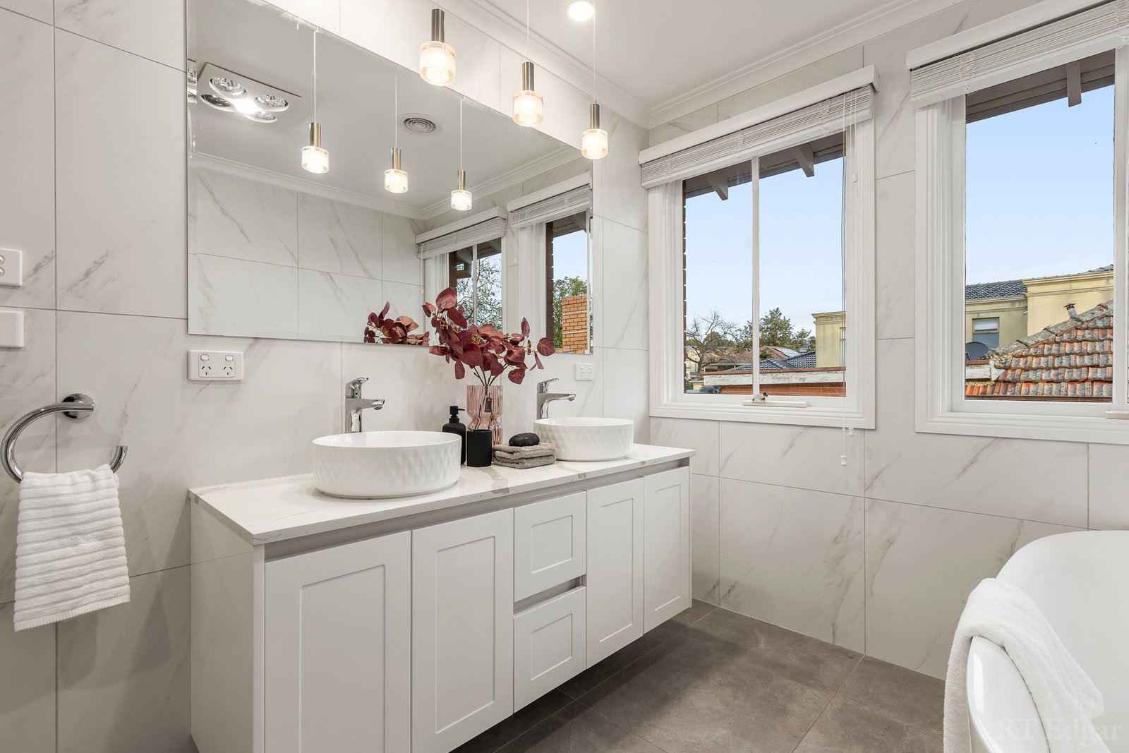 Real Estate and Property in 7 Nott Street, Balwyn, VIC