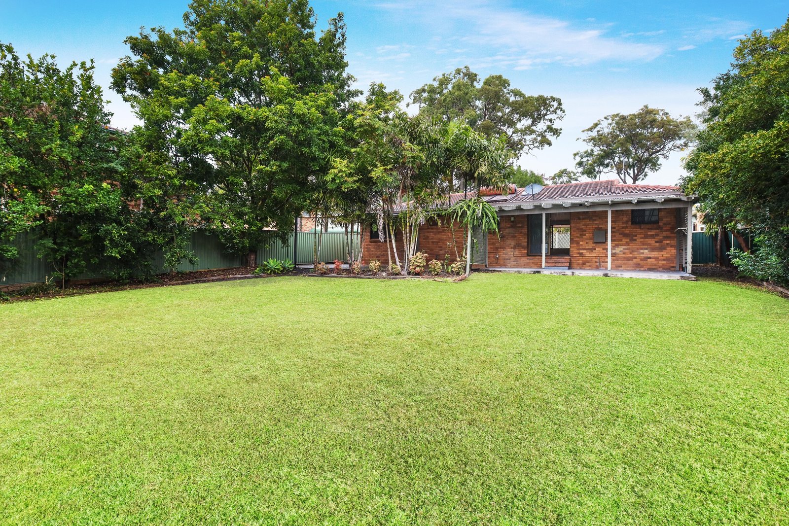 7 Nyora Street SOUTHPORT 2