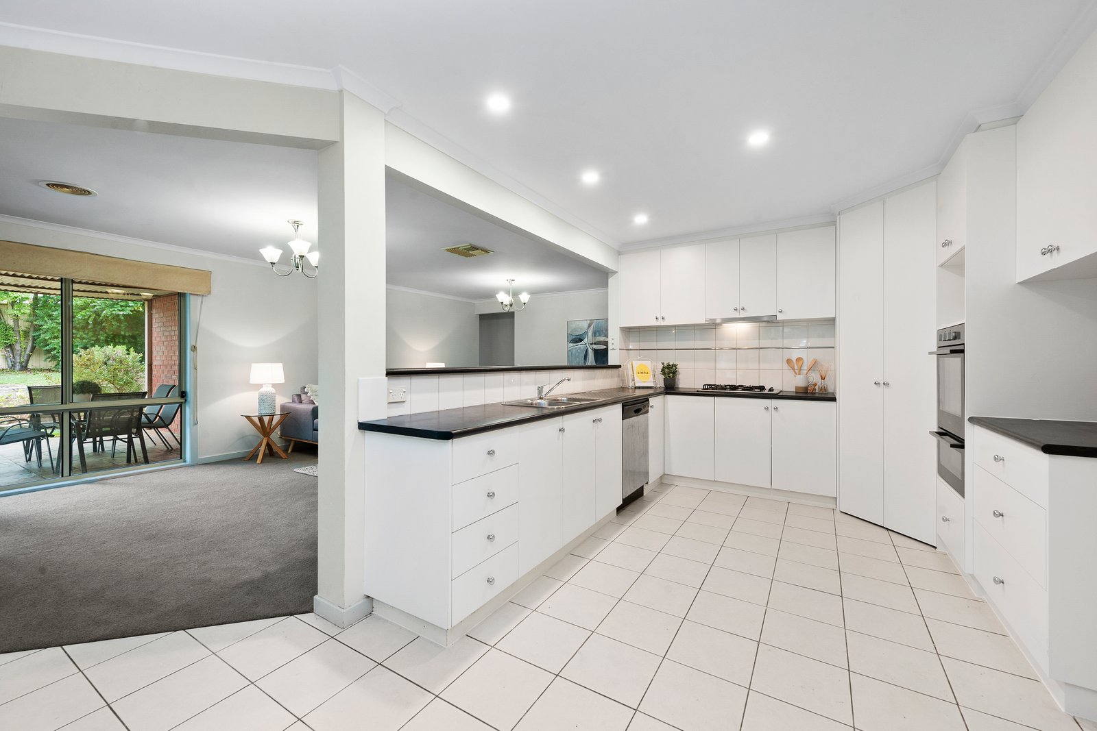 Gallery: 7 Oakbank Drive