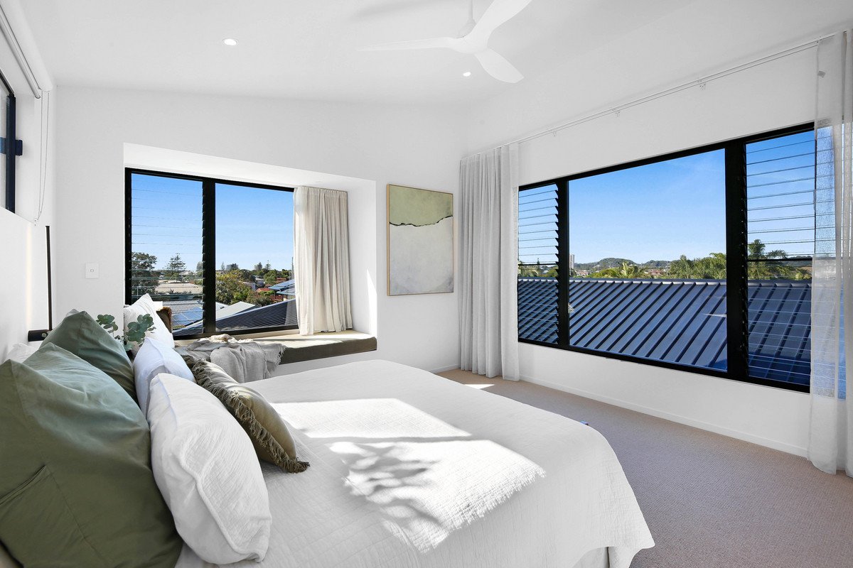 7 Oakwood Terrace Palm Beach 33