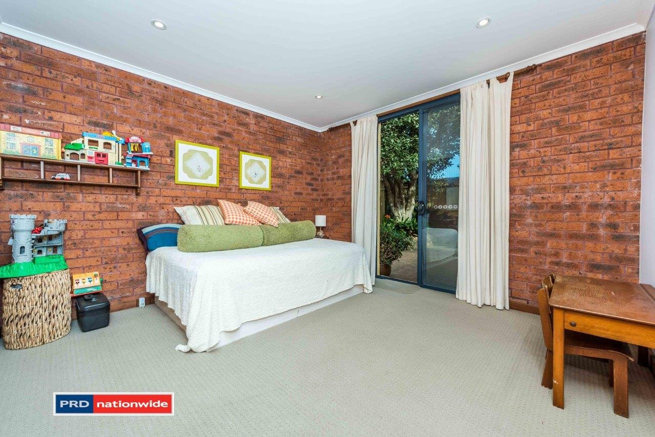7 Ocean Street FISHERMANS BAY 18