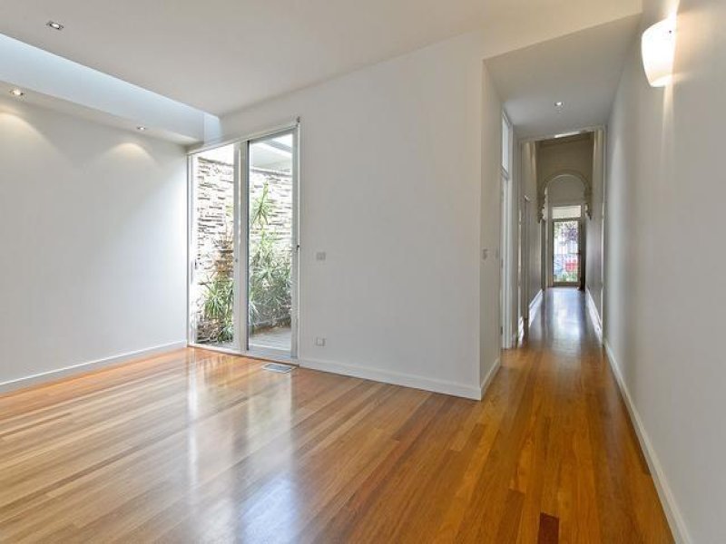 Gallery: 7 O'Grady Street