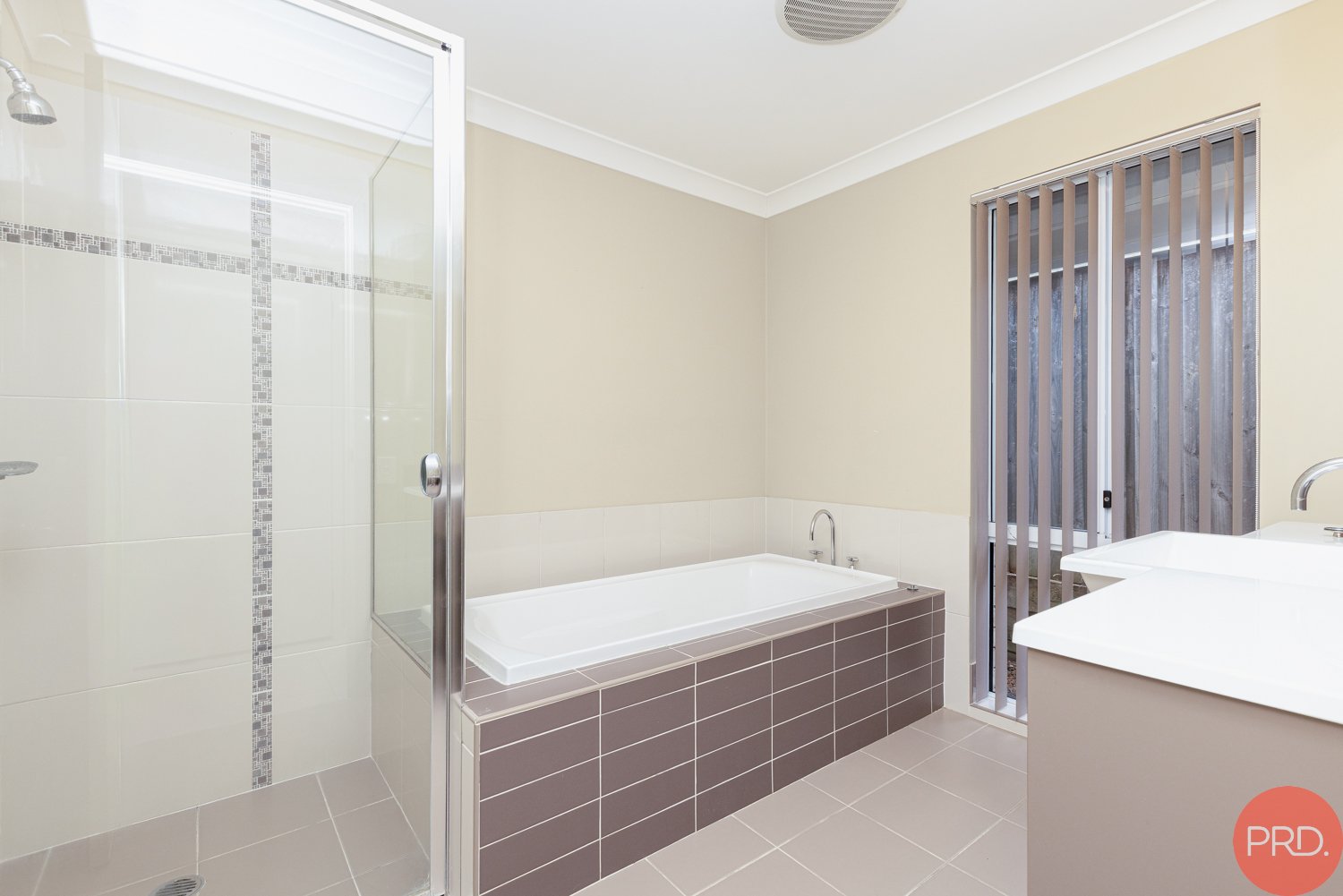 7 Olearia Way ABERGLASSLYN 14