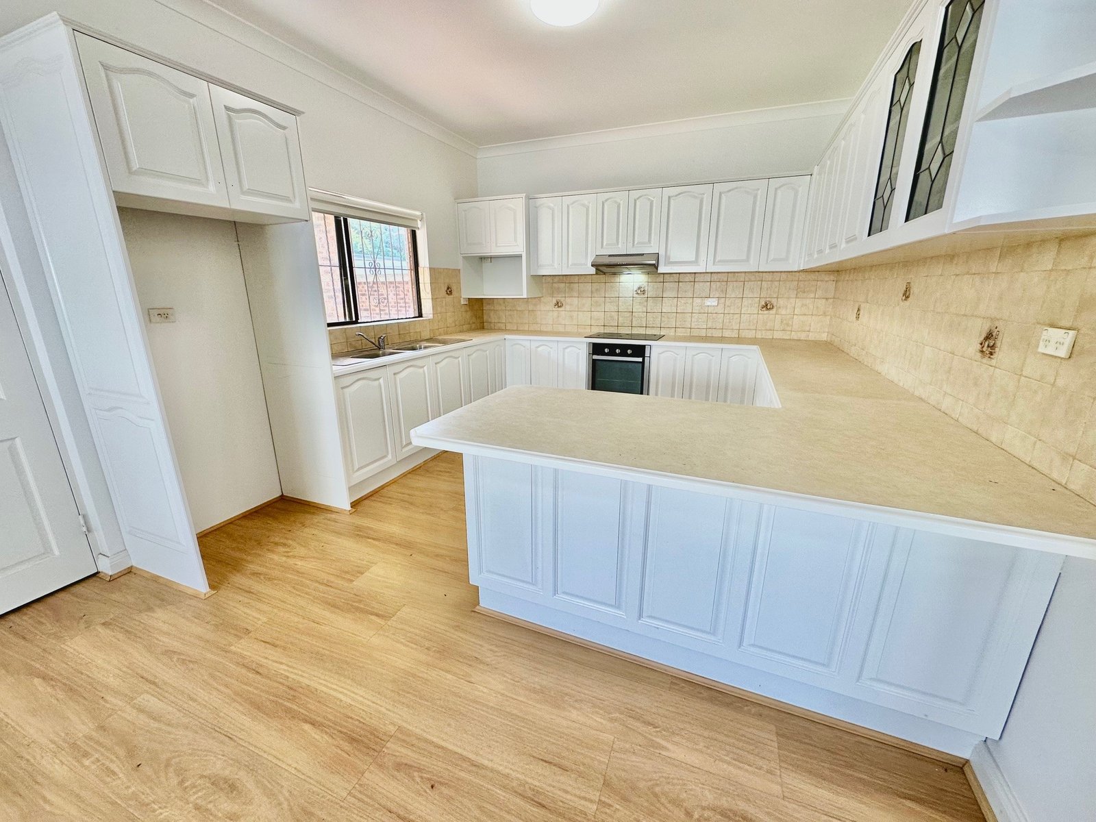 7 Oliver Street MASCOT 2