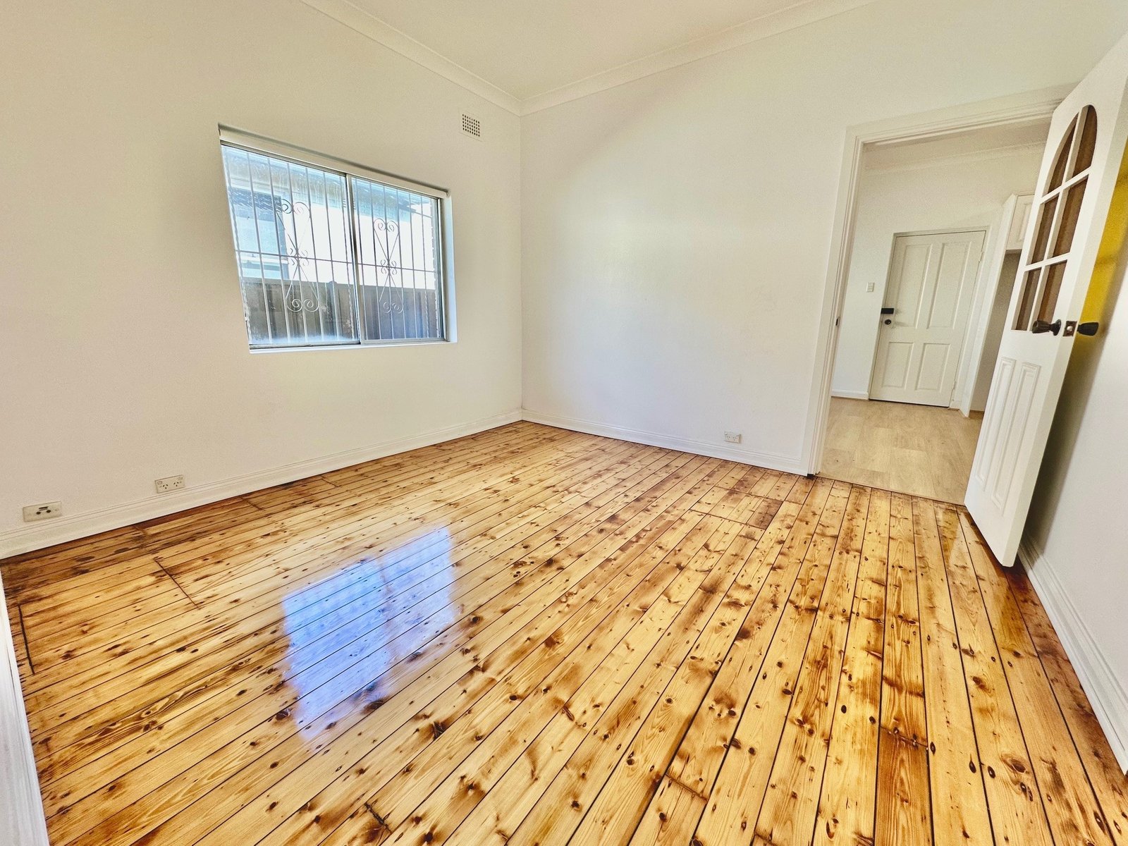 7 Oliver Street MASCOT 3