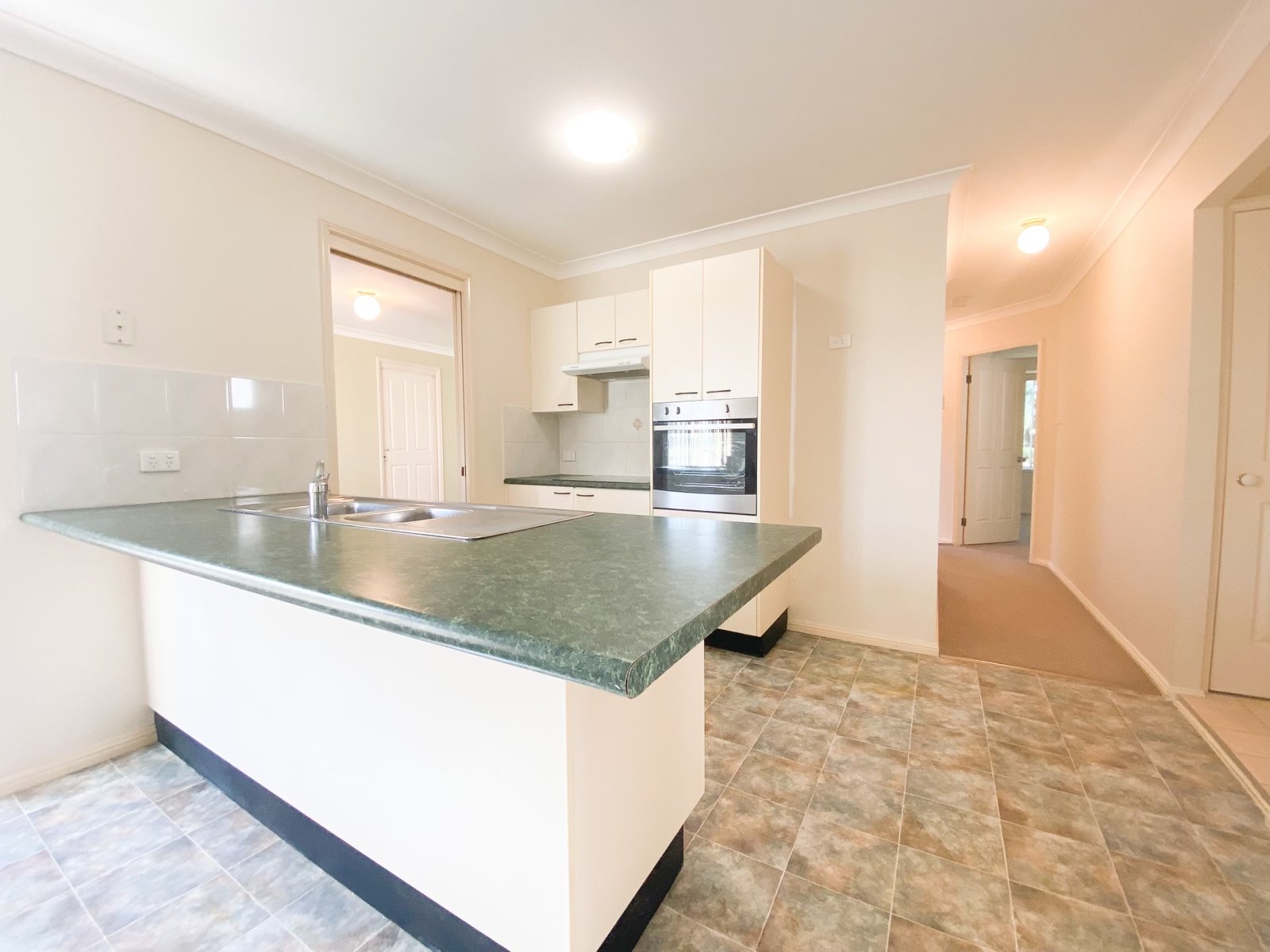 7 One Mile Close BOAT HARBOUR 2