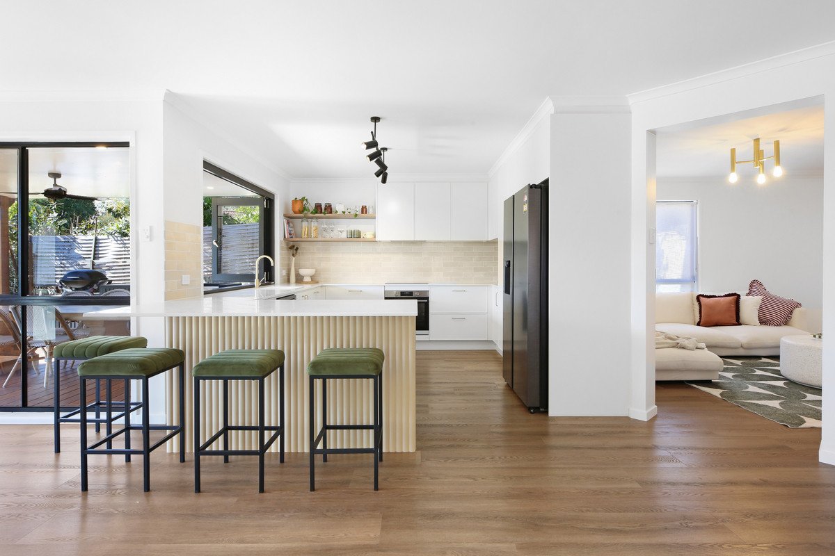 7 Orchna Street Burleigh Heads 6