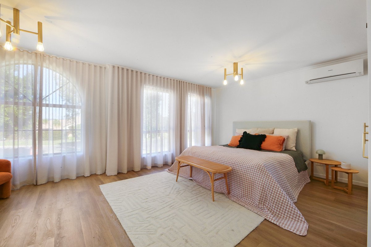 7 Orchna Street Burleigh Heads 11