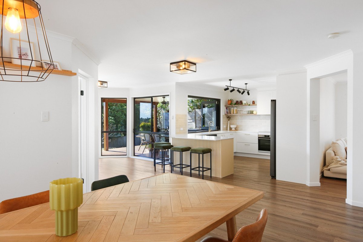 7 Orchna Street Burleigh Heads 23