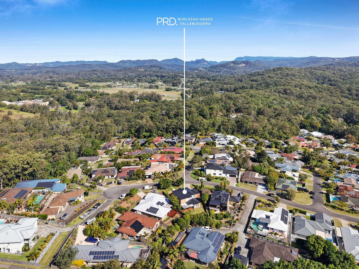 7 Orchna Street Burleigh Heads 34