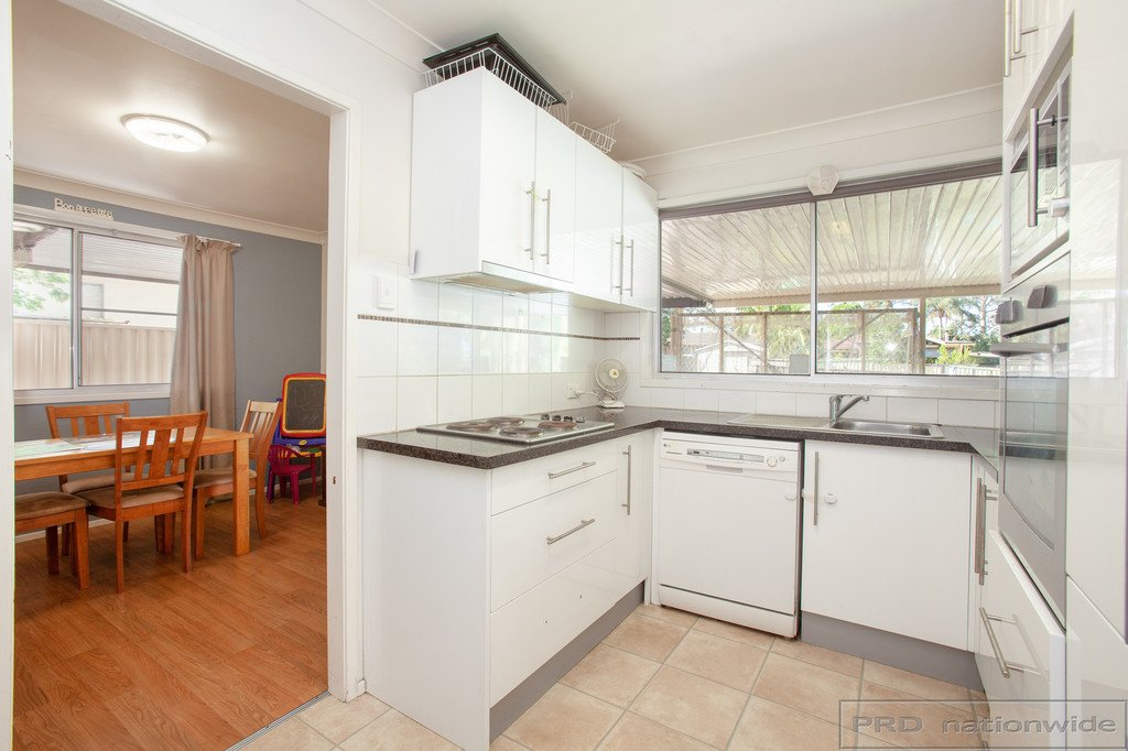 7 Osborn Close THORNTON 9