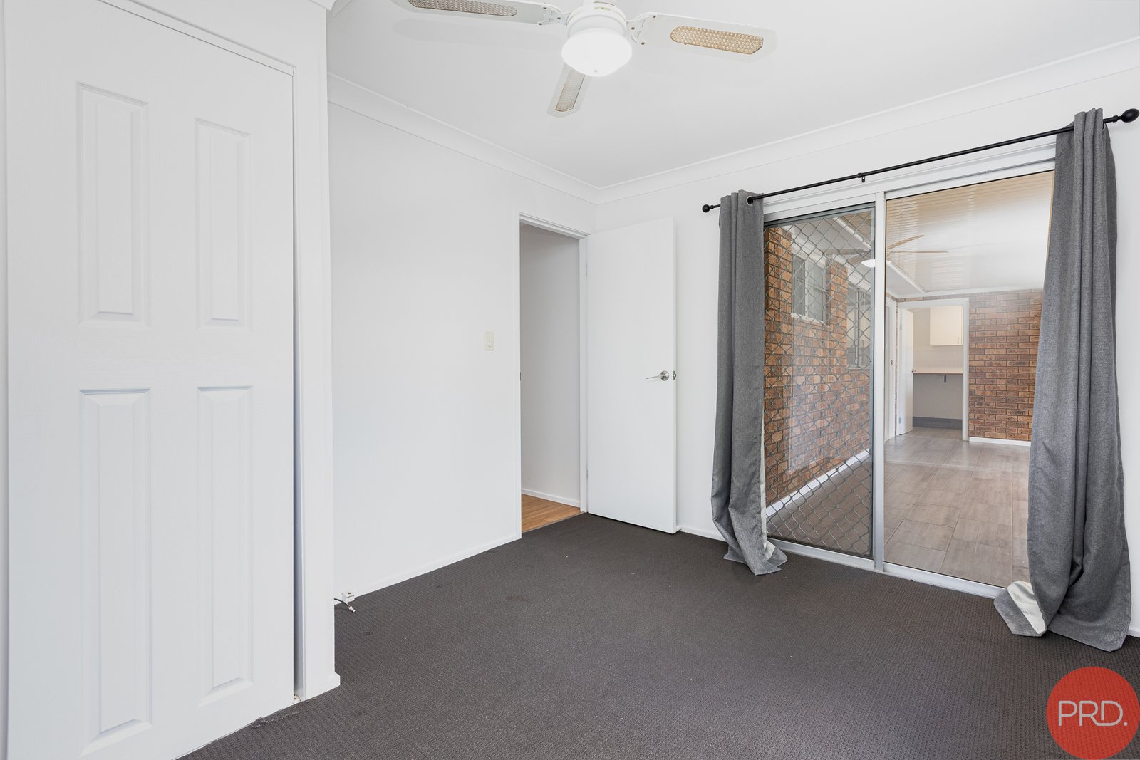 7 Osborn Close THORNTON 18