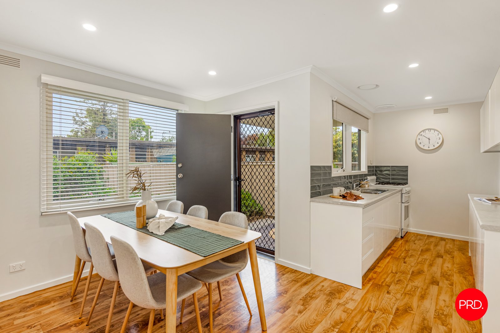 7 Owen Street KENNINGTON 9