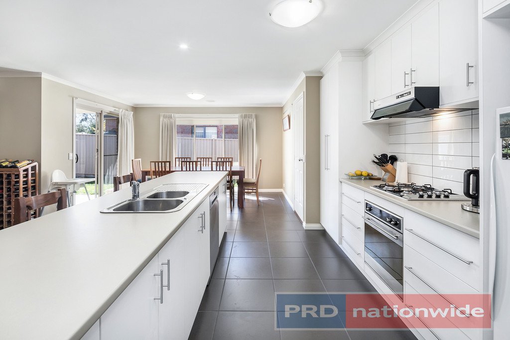 7 Pages Court MOUNT CLEAR 3