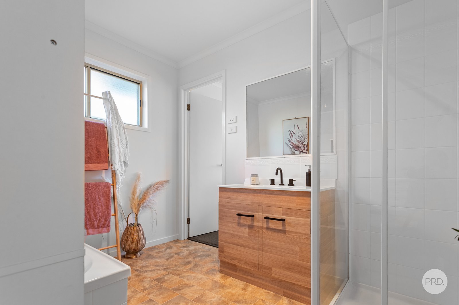 7 Pallett Street GOLDEN SQUARE 8