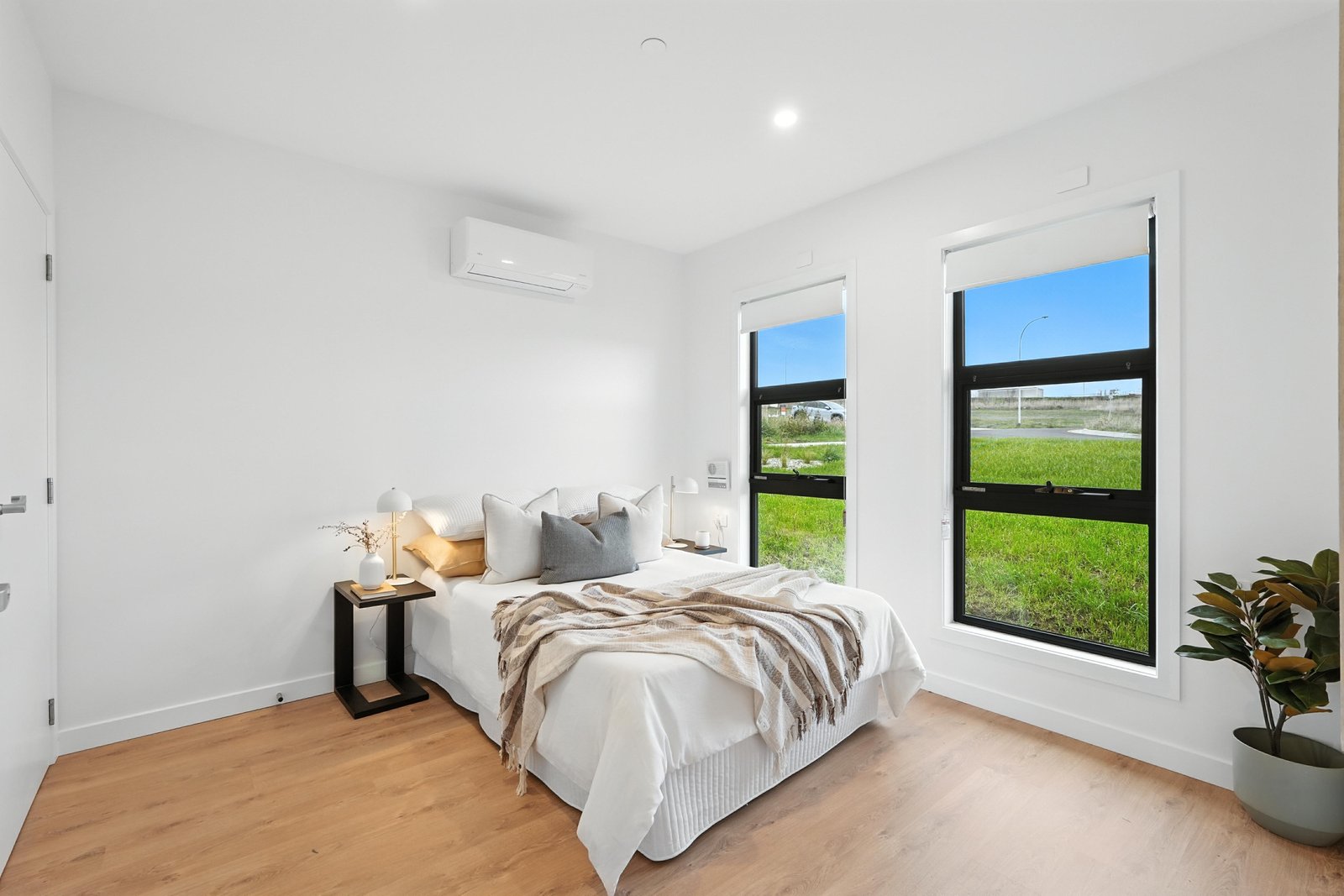 7 Pamela Place BRIGHTON 18