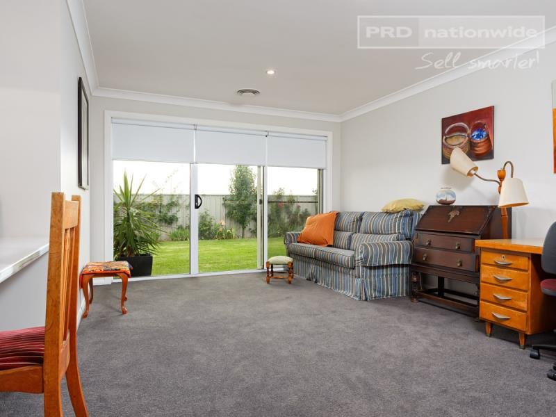 7 Park Place LLOYD 4