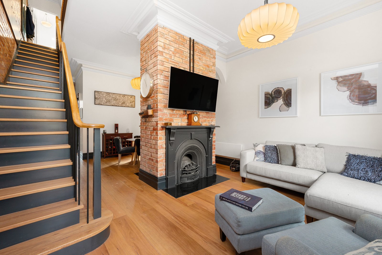 Real Estate and Property in 7 Park Street, Richmond, VIC