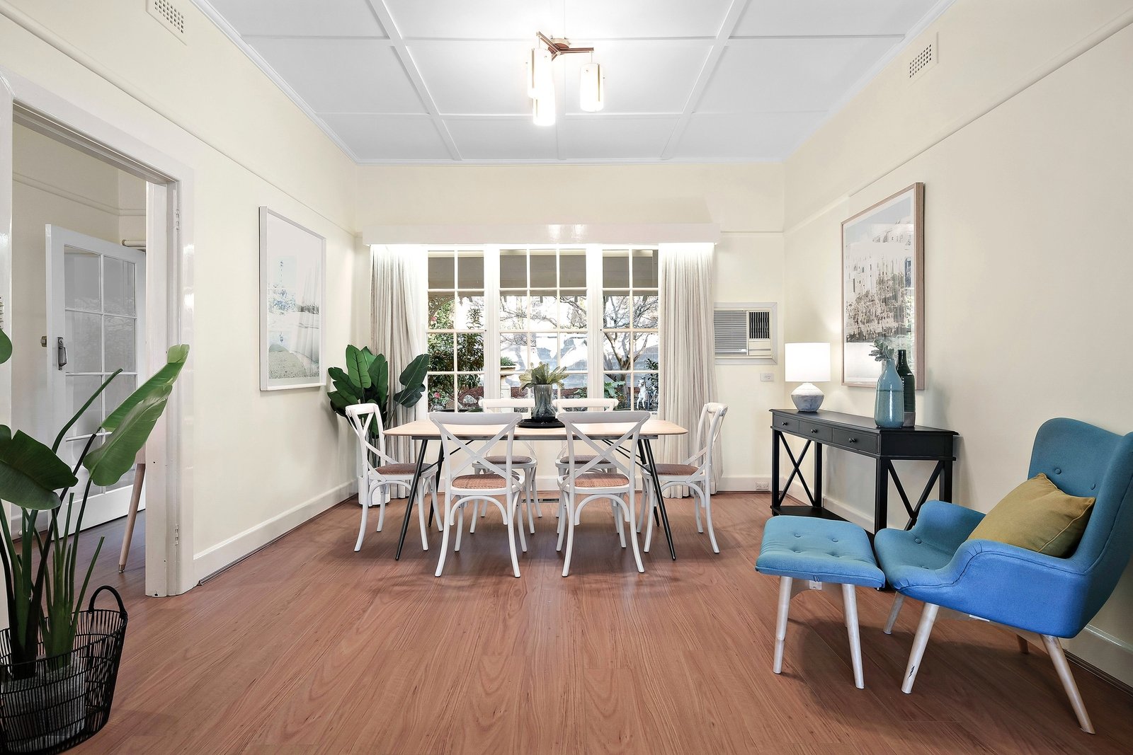 Real Estate and Property in 7 Parkdale Avenue, Balwyn, VIC