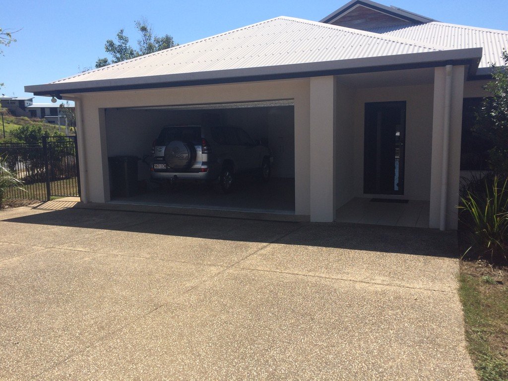 7 Parker Road CANNONVALE 20