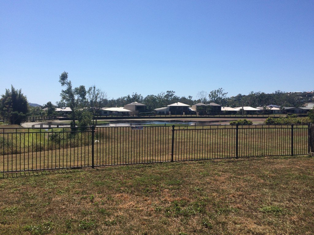 7 Parker Road CANNONVALE 2