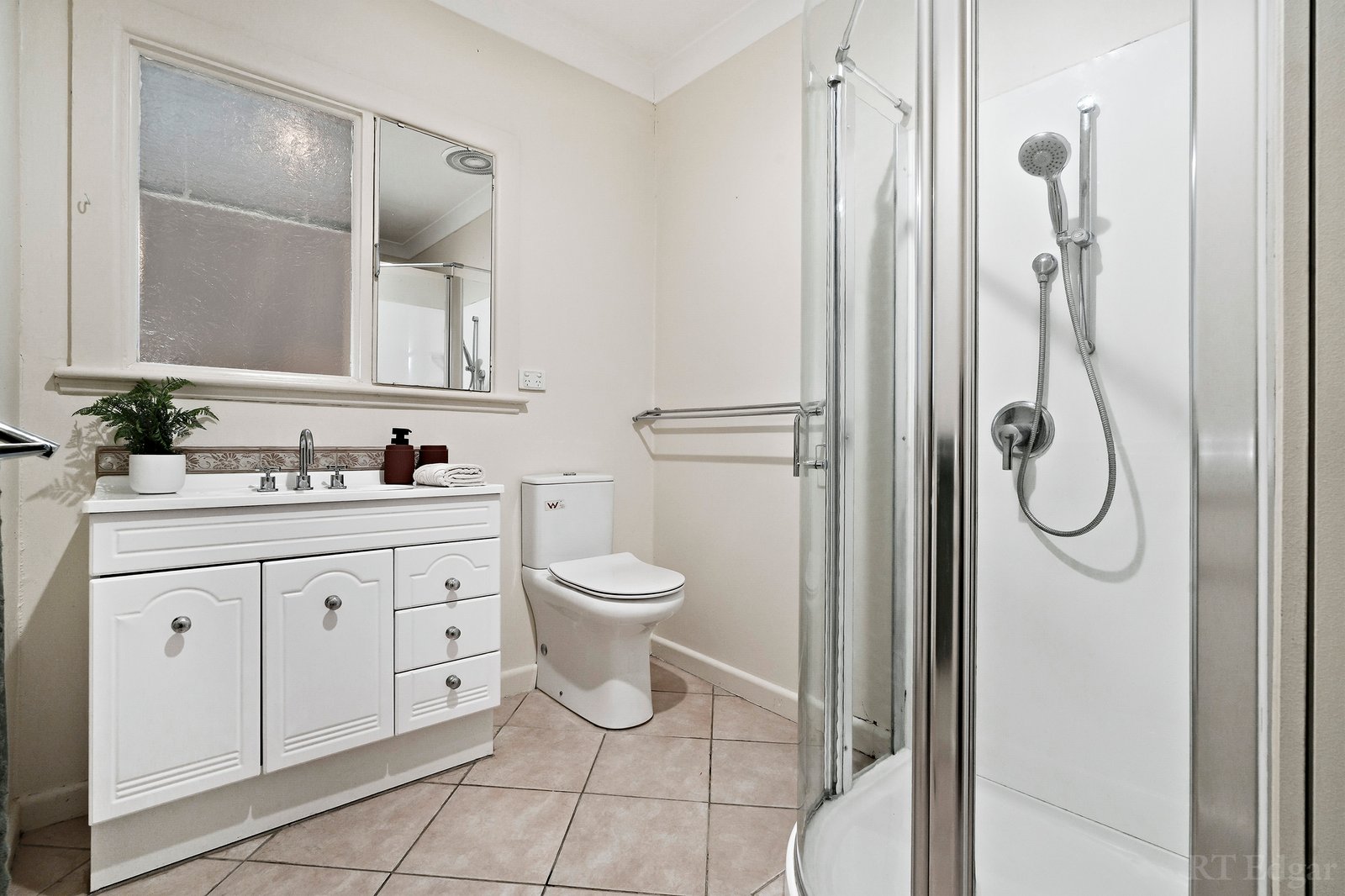 Real Estate and Property in 7 Parker Street, Templestowe Lower, VIC