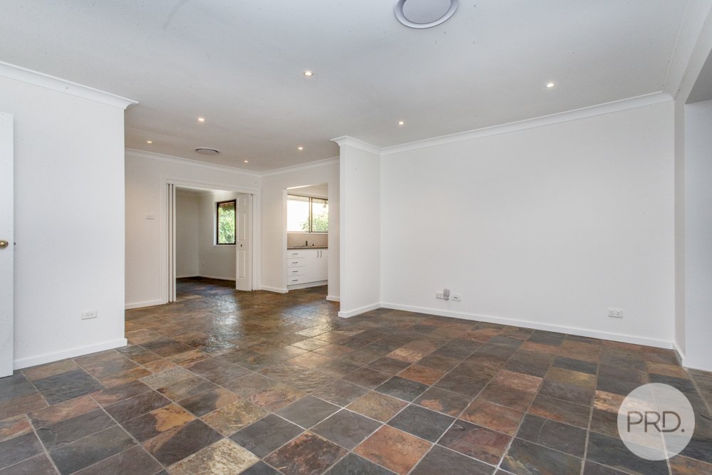 7 Parklands Avenue LEONAY 5