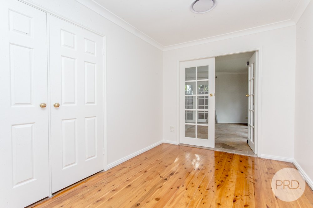 7 Parklands Avenue LEONAY 7