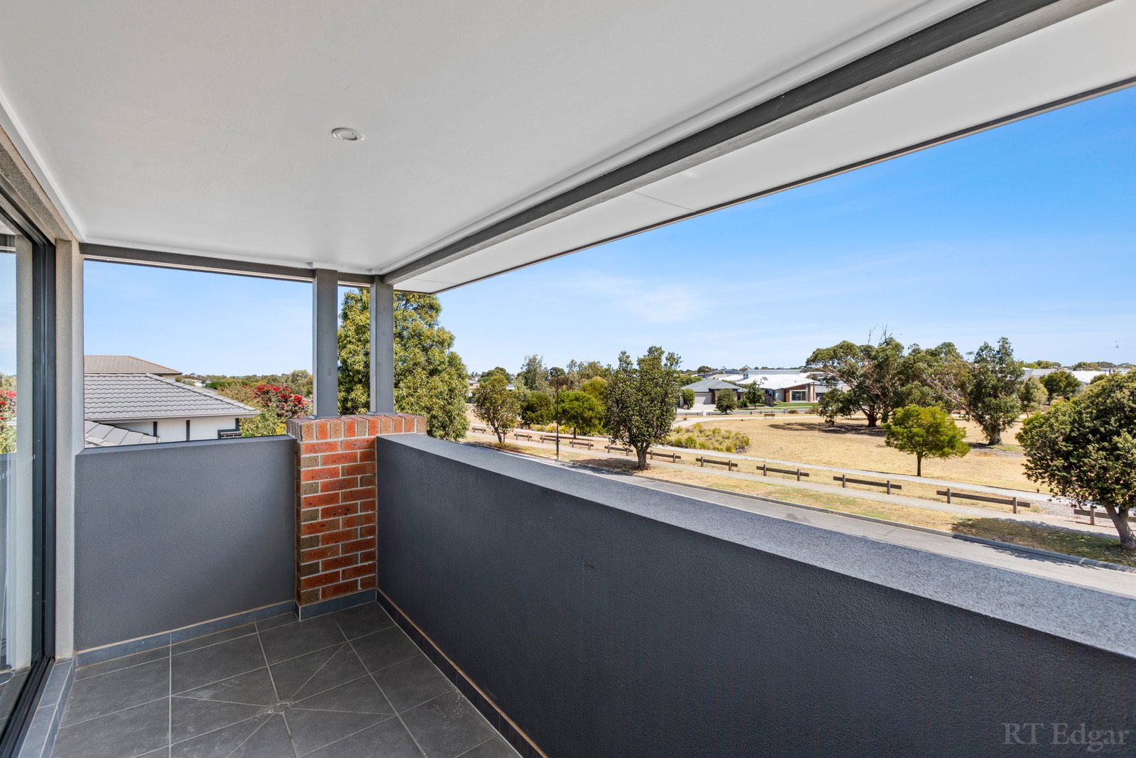 Real Estate and Property in 7 Parkside Boulevard, Ocean Grove, VIC
