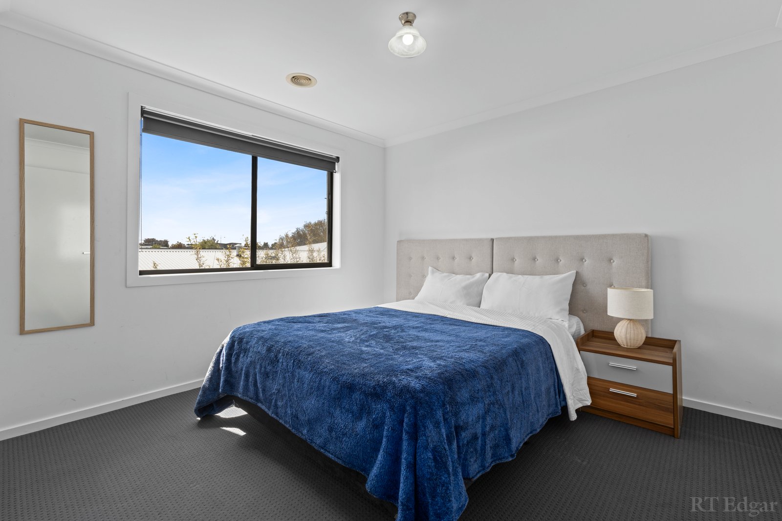 Real Estate and Property in 7 Parkside Boulevard, Ocean Grove, VIC