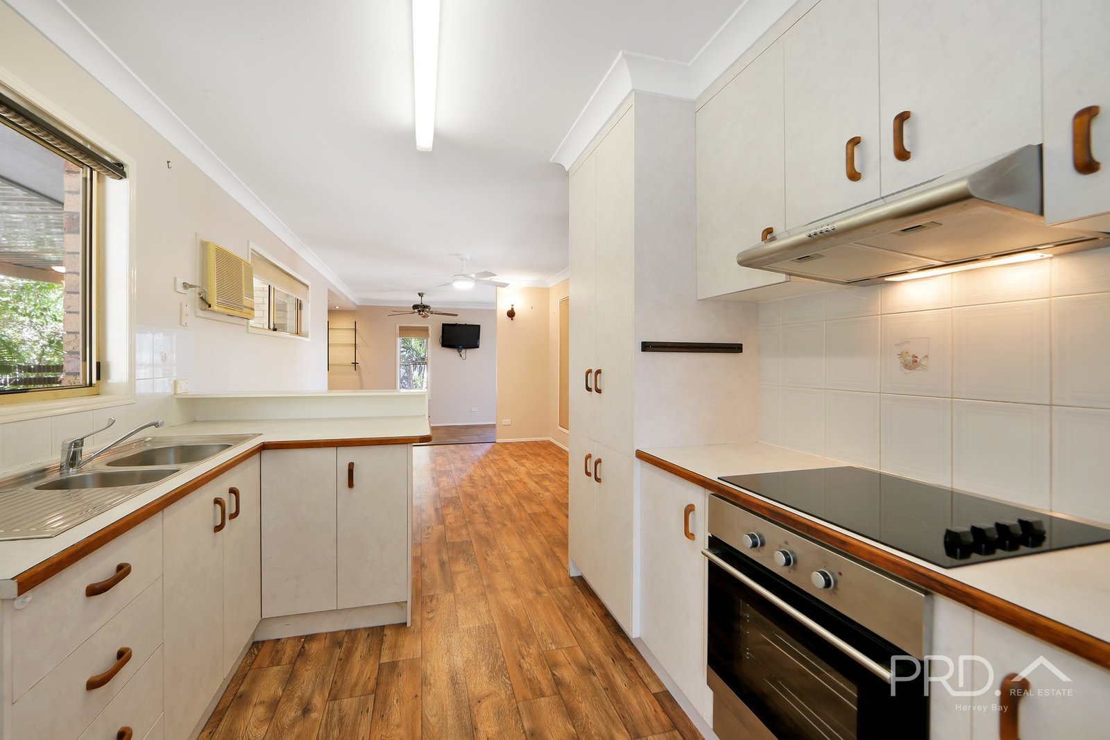 7 Partridge Close TORQUAY 9