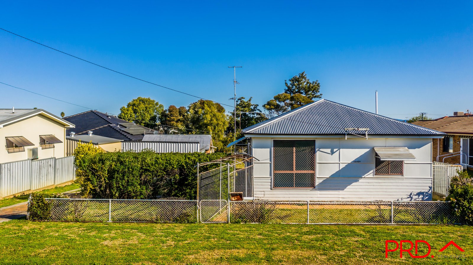7 Patterson Street TAMWORTH 5