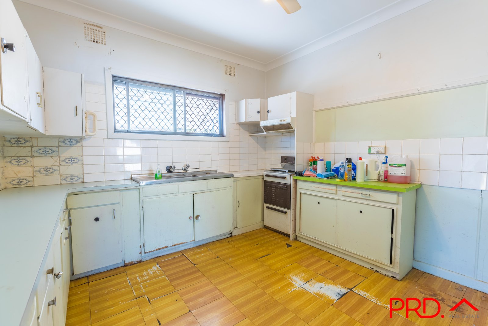 7 Patterson Street TAMWORTH 9
