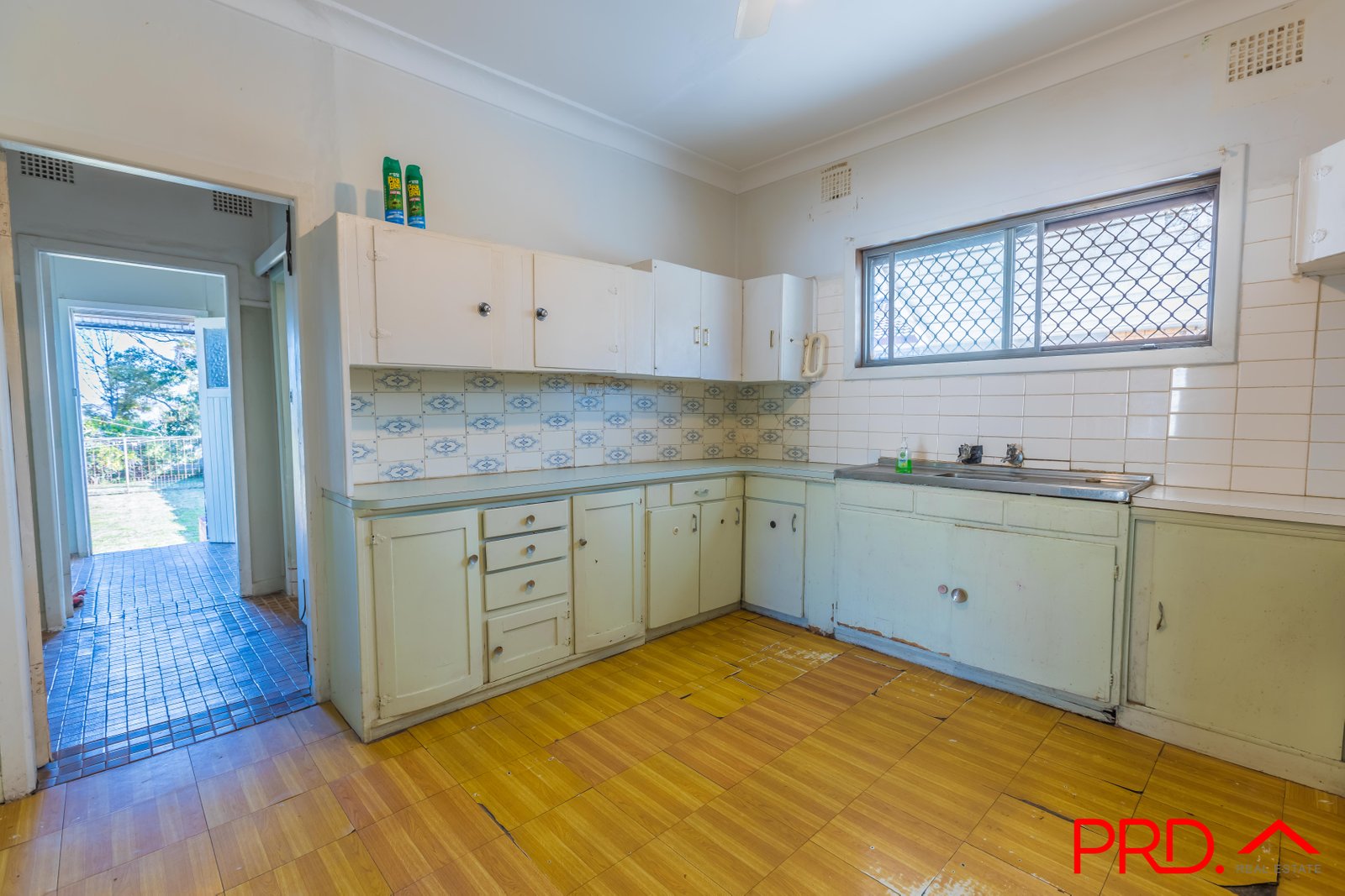 7 Patterson Street TAMWORTH 10
