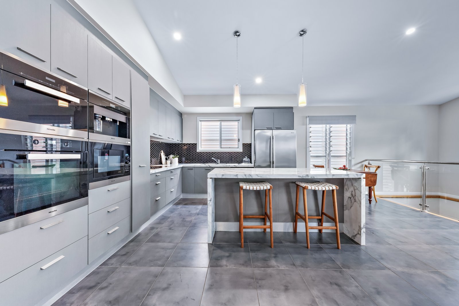 7 Pearl Street CANNONVALE 11