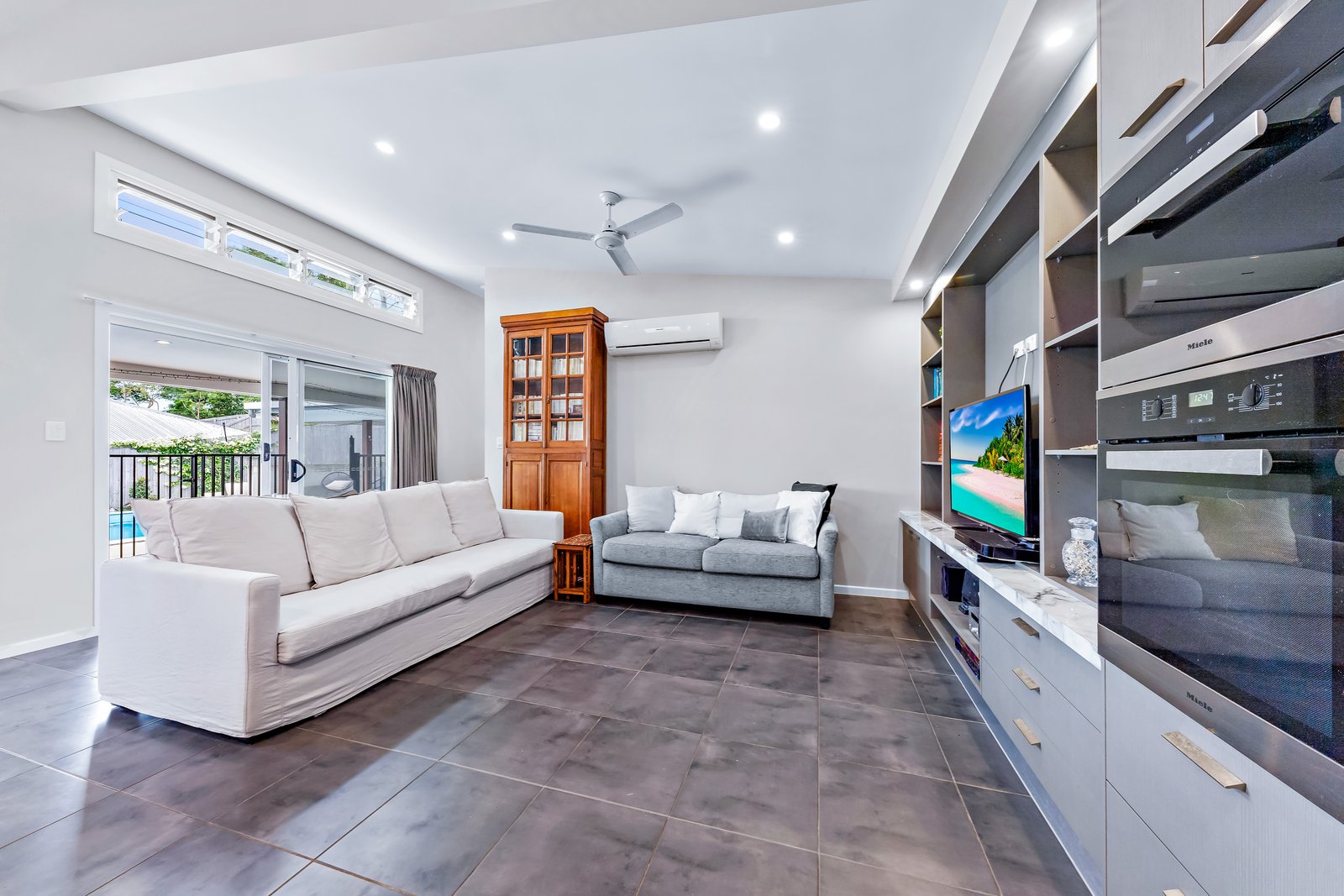 7 Pearl Street CANNONVALE 13