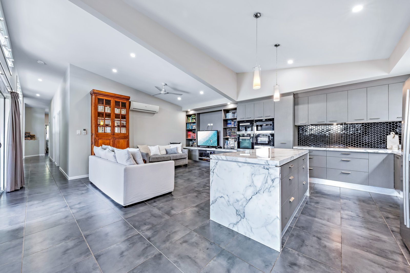 7 Pearl Street CANNONVALE 17