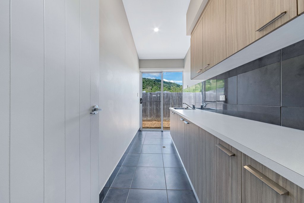 7 Pearl Street CANNONVALE 17